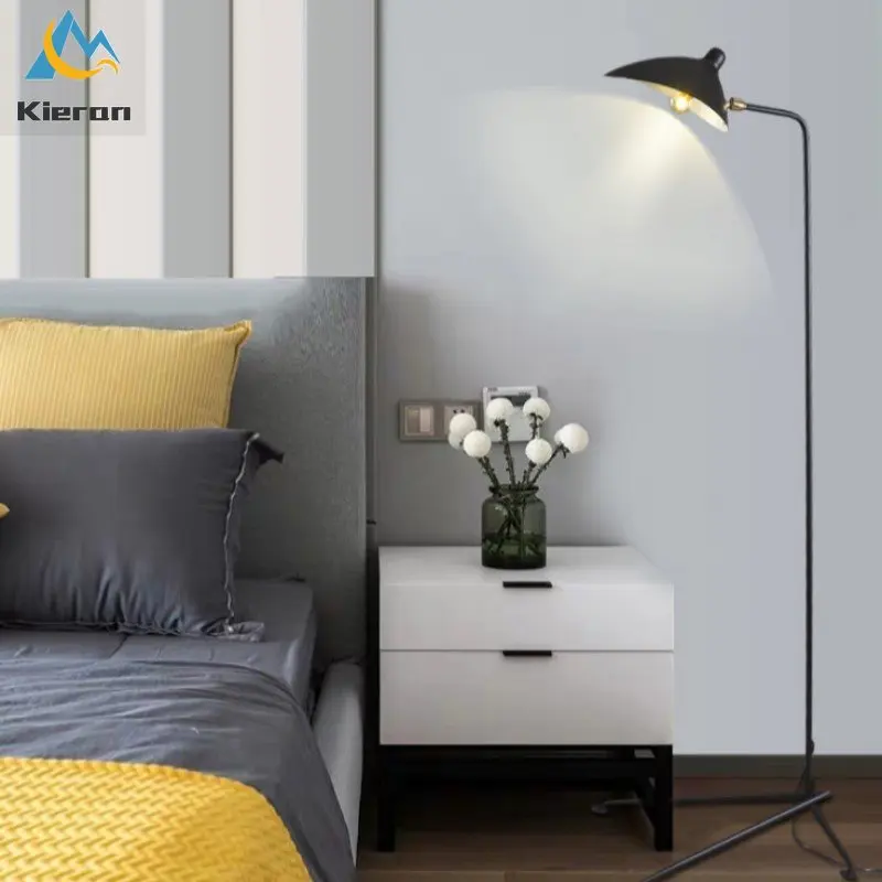 Lámpara de pie LED con trípode - Floor Lamp Tripod reseña y precio