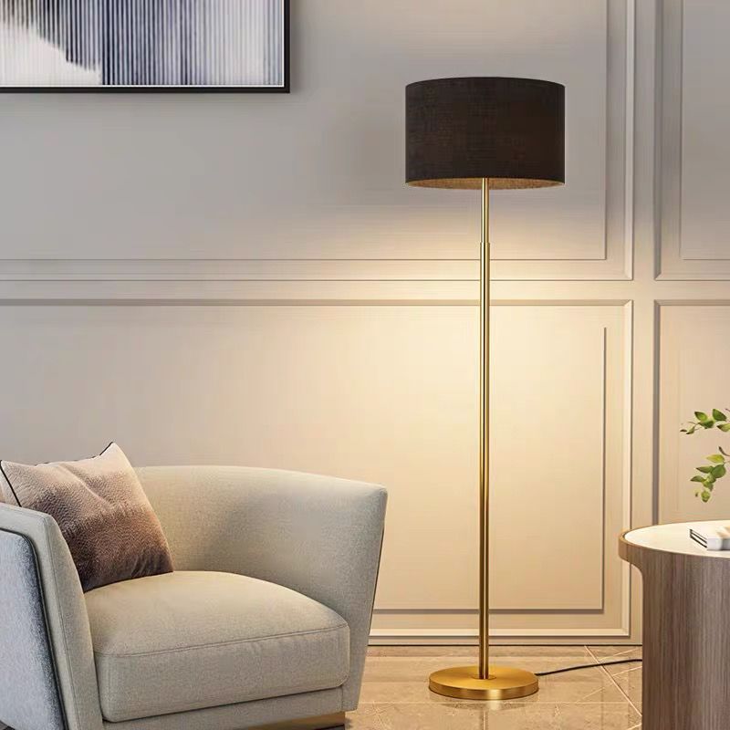 Lámpara de Pie LED de Diseño N - Floor Lamp Tripod reseña y precio